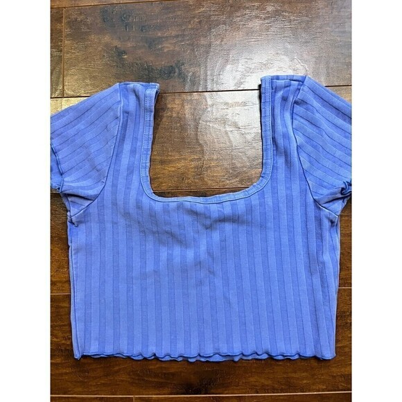 Offline By Aerie Ribbed Cropped Top Blue NWT Size M - Picture 4 of 7